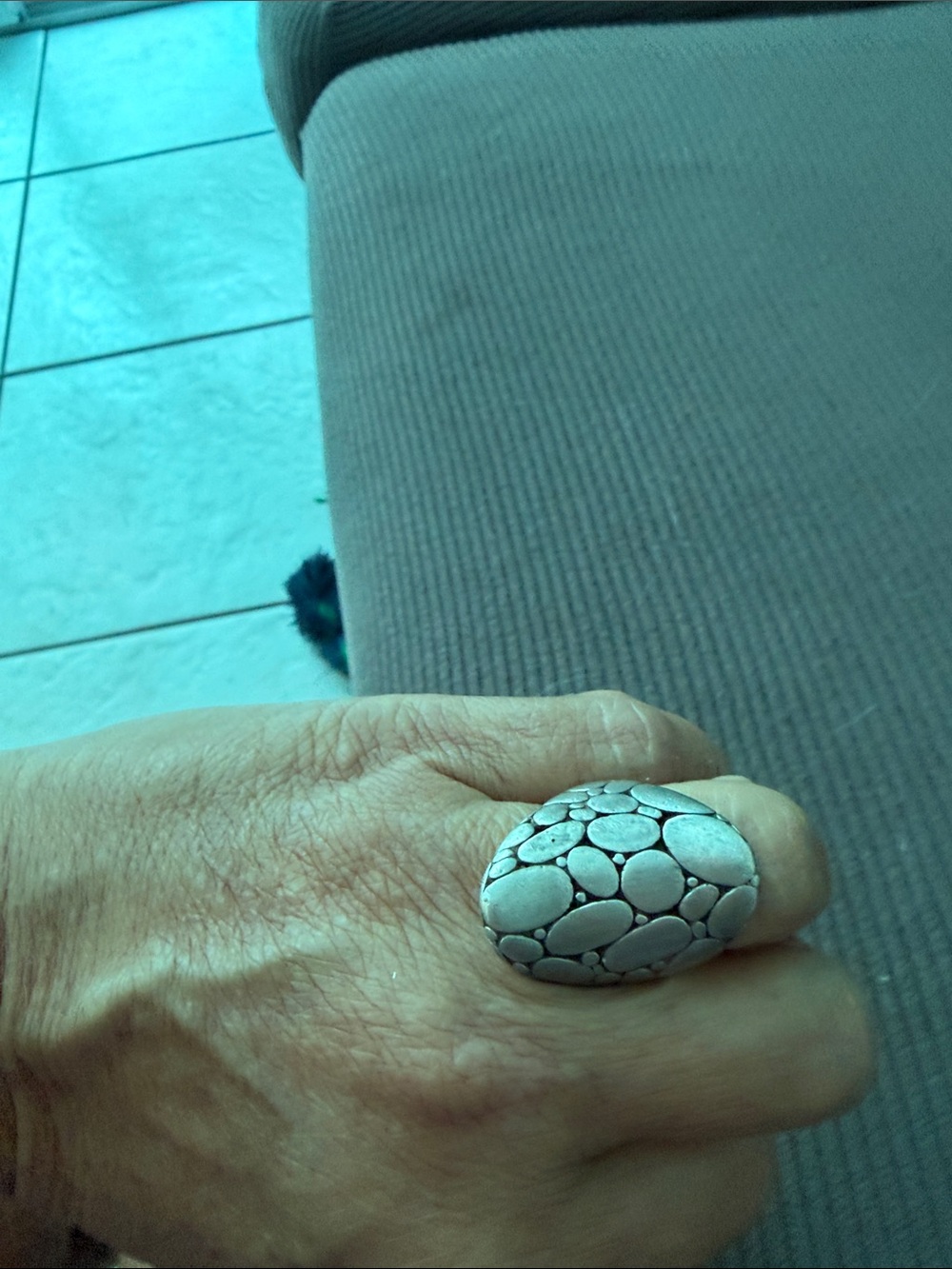 Source Unknown Silver Pebble Cluster Men's Statement Ring